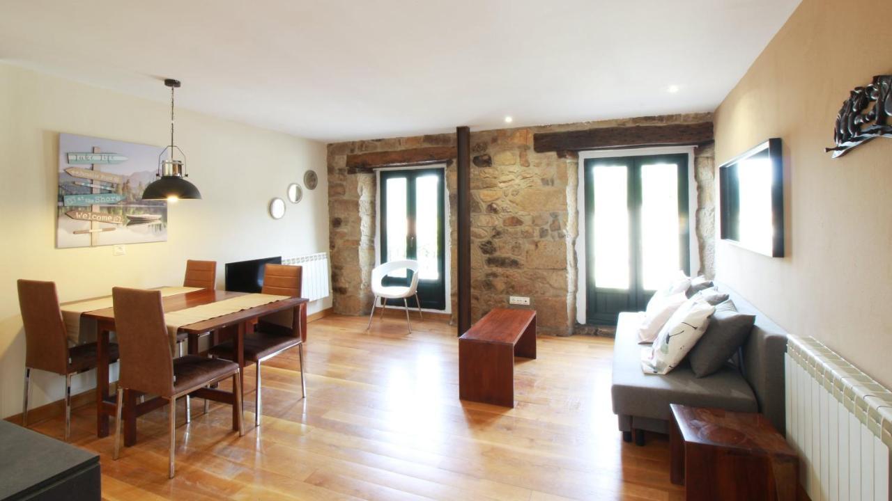 La Romanika De Fellini San Martín de Elines Buitenkant foto